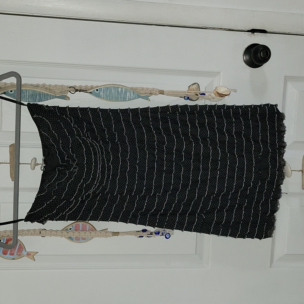 Ruffled Strapless Mini Tube Dress